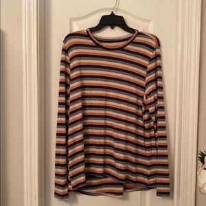 AMERICAN EAGLE long sleeve shirt